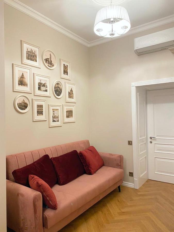 Grand De Luxe Residence Лвив Екстериор снимка